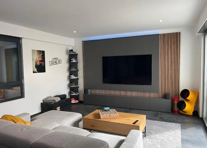 Full House, Jacuzzi, Netflix, 8 Pers, Free Parking 10\' Colmar