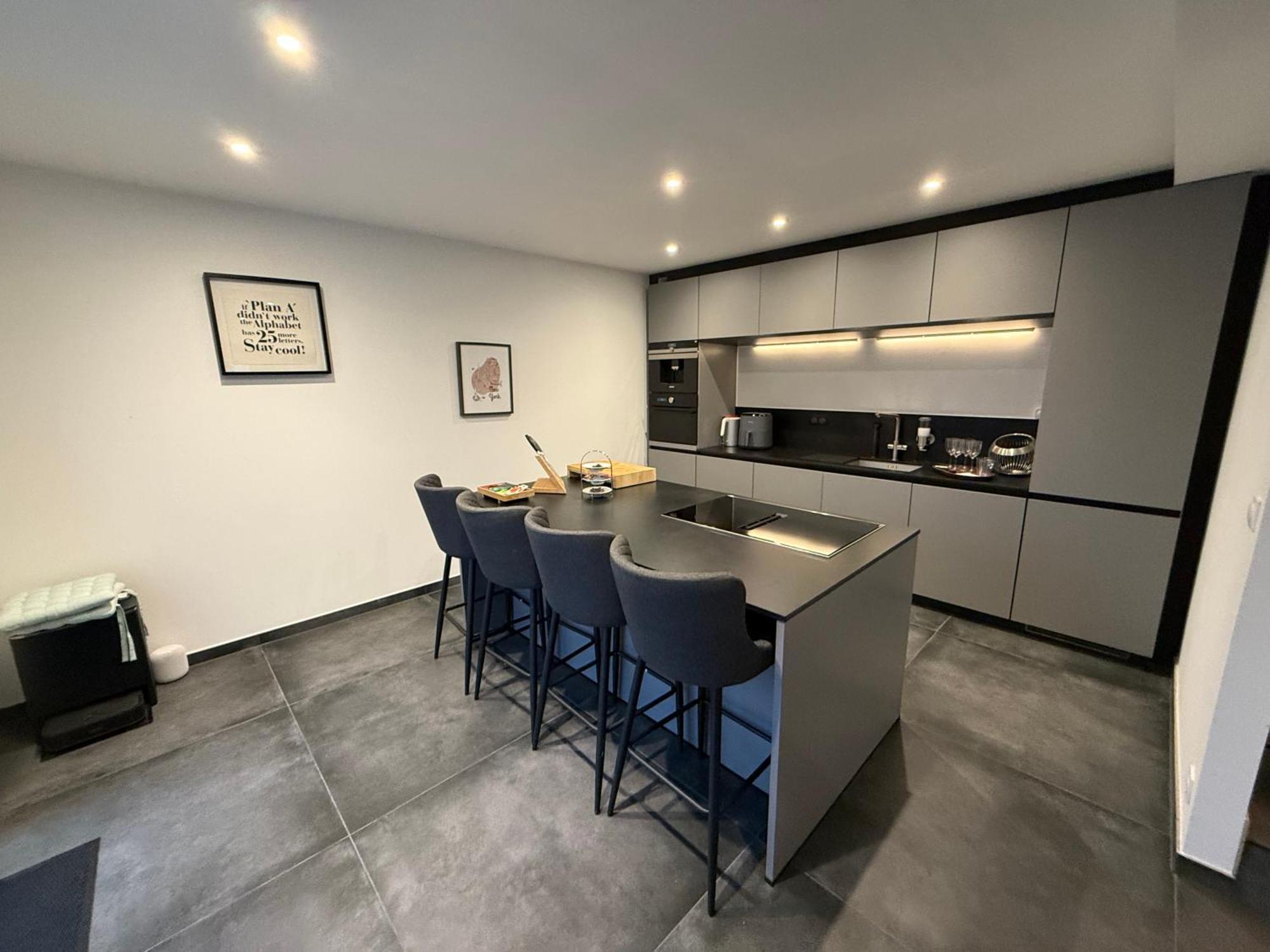 Full House, Jacuzzi, Netflix, 8 Pers, Free Parking 10' Colmar